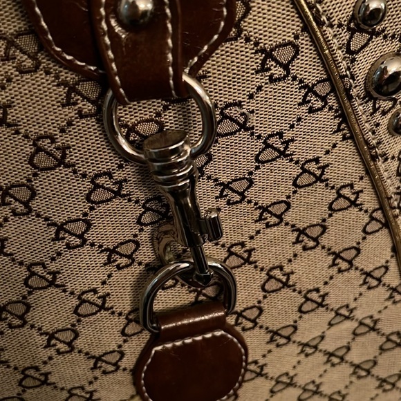 &. Women’s crossbody - Picture 3 of 10